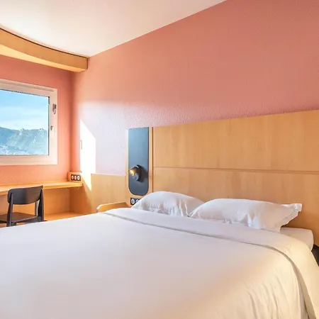 Hotel La Valentine Porte D'aubagne Marseille